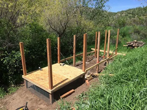 Chicken Coop Columns Set with Coop Floor