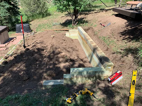 Retaining Wall for Backyard Deck
