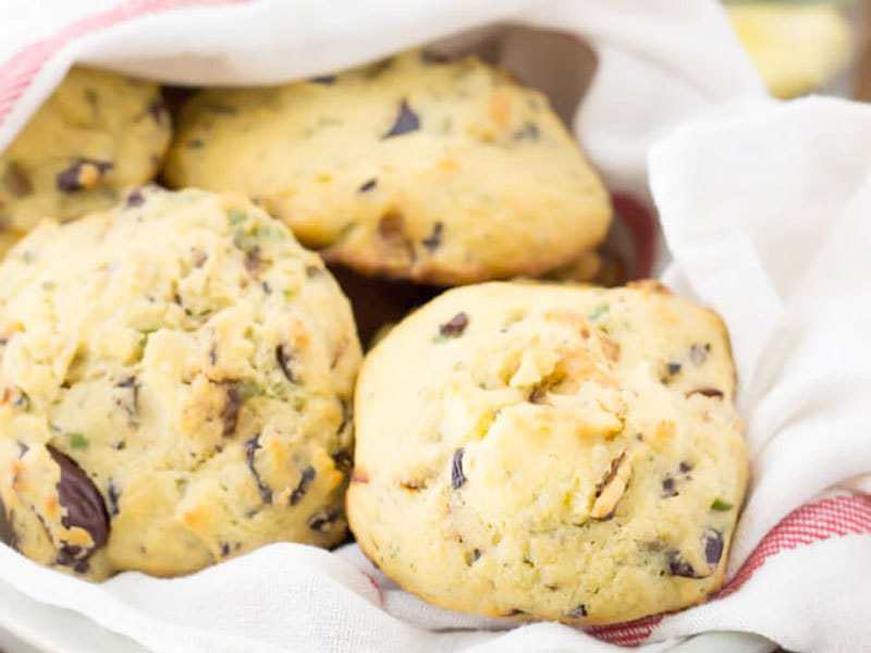 Olve, Caramelized Onion, & Herb Drop Biscuits | Wicked Spatula Olve, Caramelized Onion, & Herb Drop Biscuits | Wicked Spatula