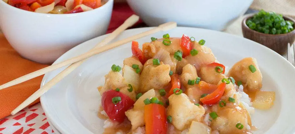 Paleo Sweet & Sour Chicken {grain-free; refined-sugar-free}