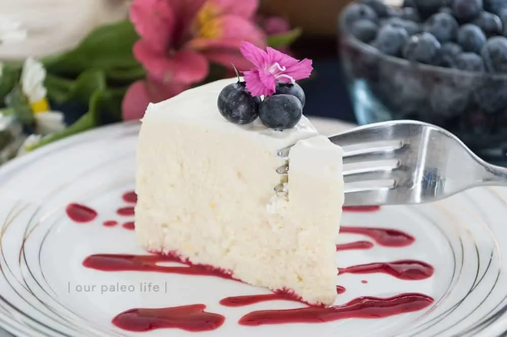 Keto Cheesecake 15.jpg