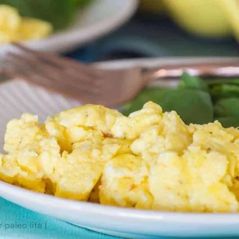 Creamy Scrambled Eggs {low-carb; primal}