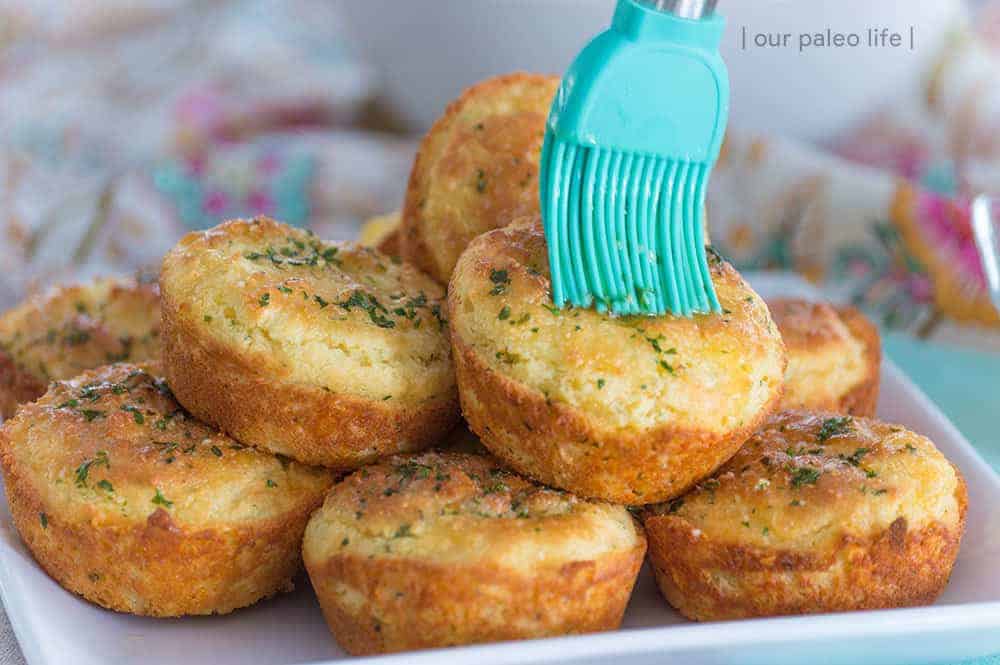 Cheddar Garlic Biscuits