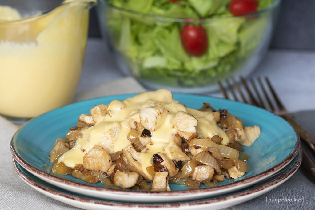 Keto Chicken & Onions with Cheddar Alfredo