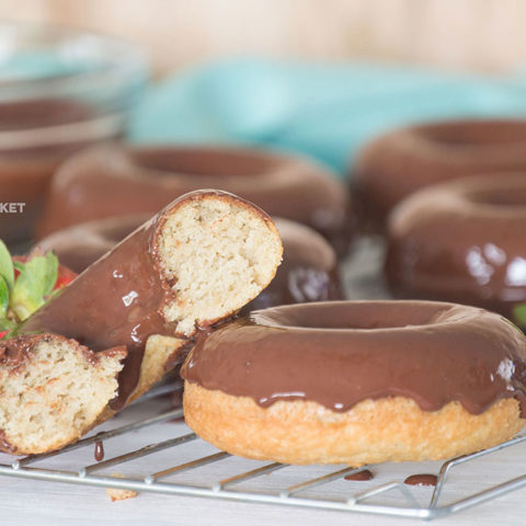 Ket Donuts with Chocolate Glaze
