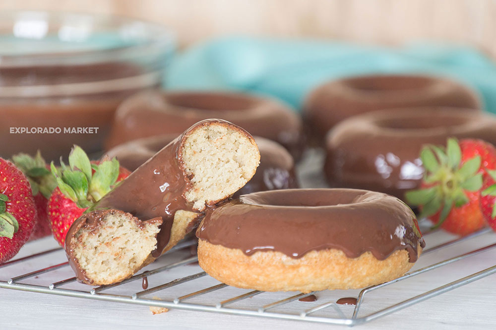 Ket Donuts with Chocolate Glaze