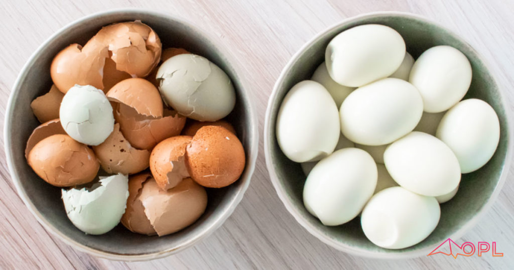 The Easiest Way to Peel Hard Boiled Eggs - Alphafoodie