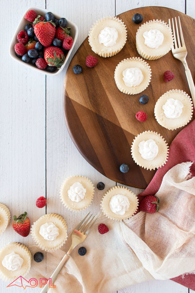 Mini Keto Cheesecakes