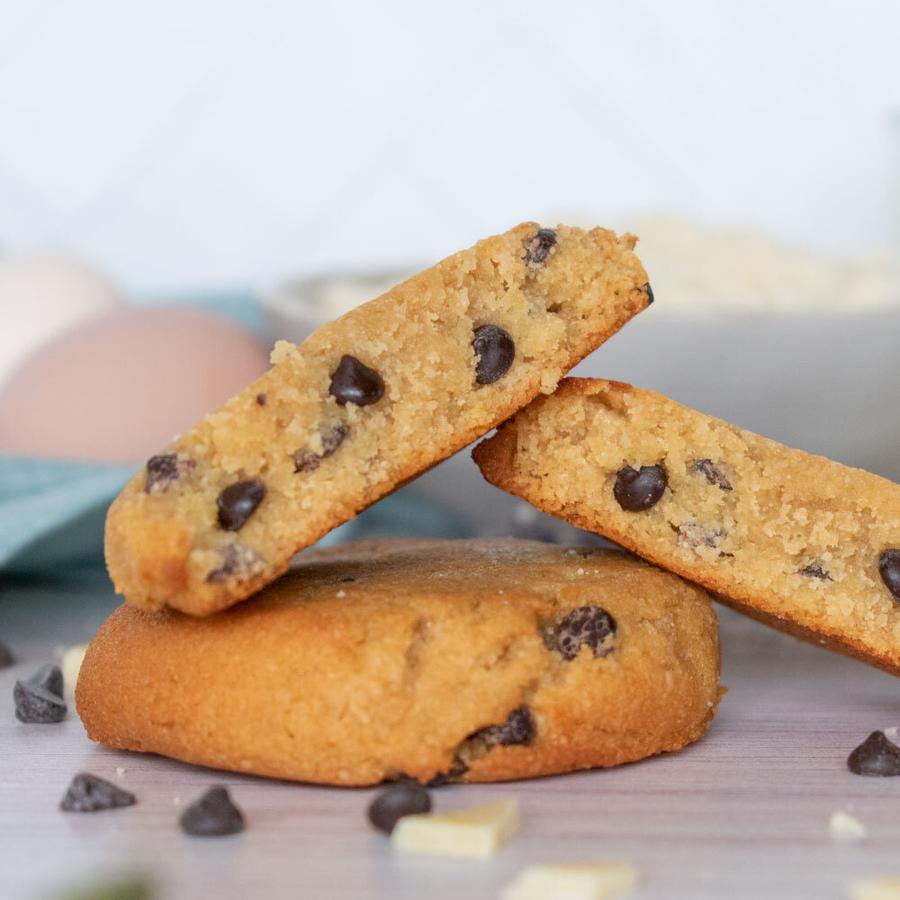 Chocolate Chip Keto Cookie