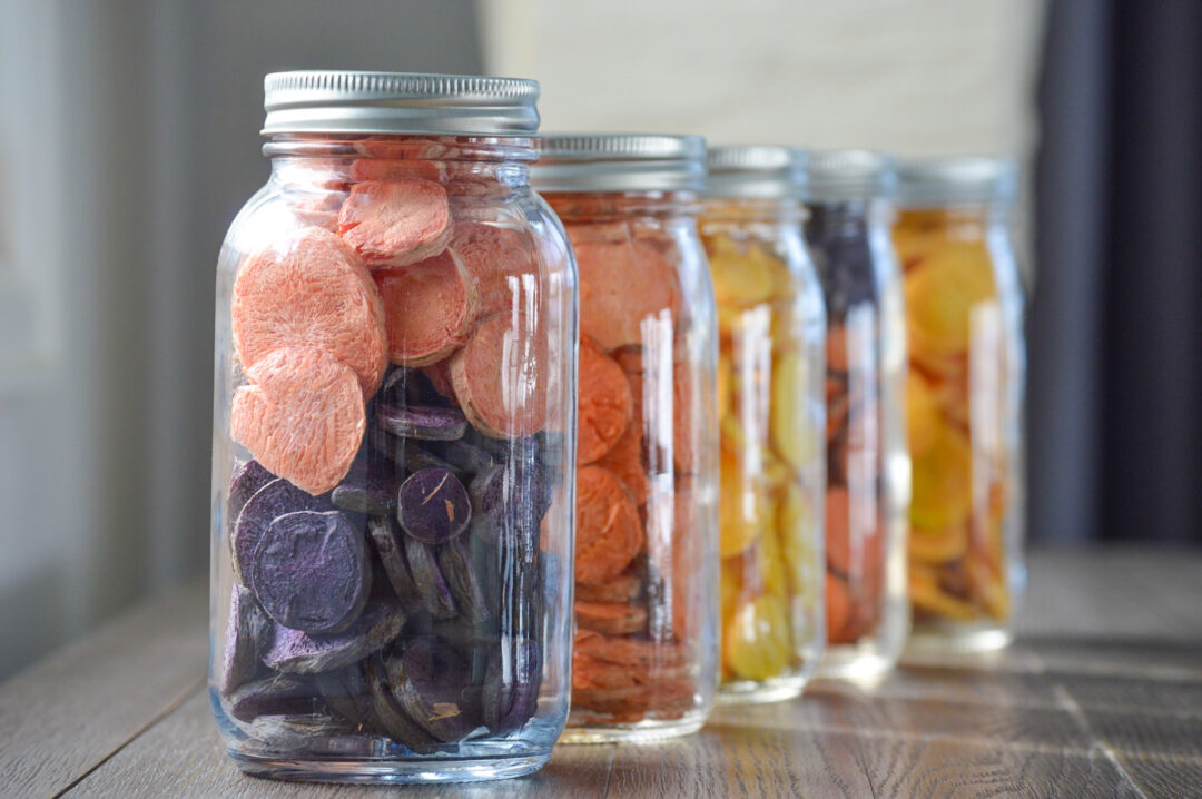 Freeze Dried vs. Dehydrated What's the best method for food storage?