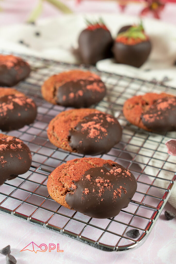 Chocolate Covered Strawberry Cookies