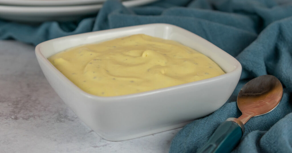 Fluffy Mustard Dip Keto