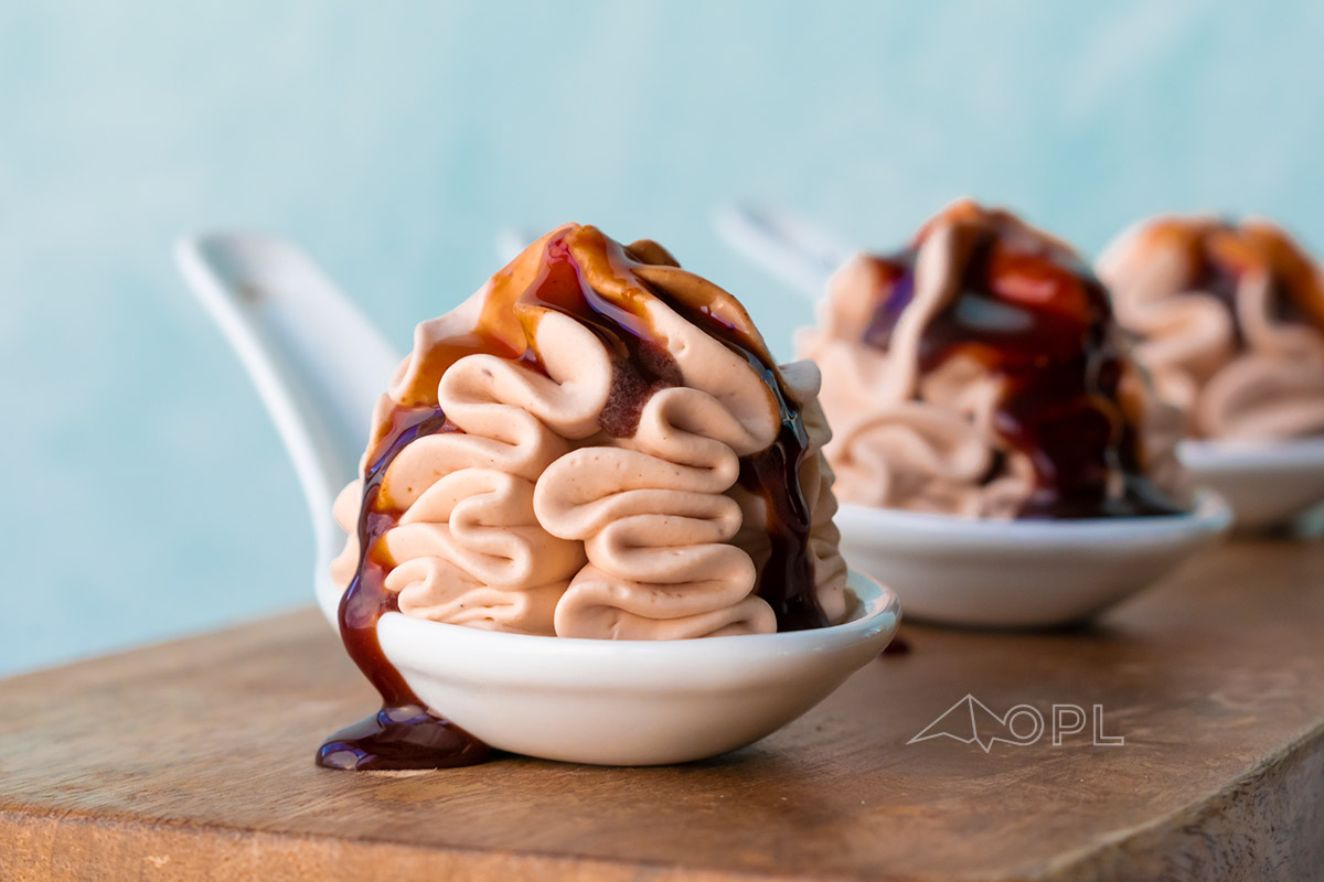 Low Carb Chocolate Whipped Cream-