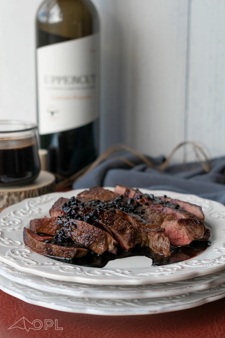 Balsamic Red Wine Steak Sauce (Keto, Paleo) 10 min Easy Recipe