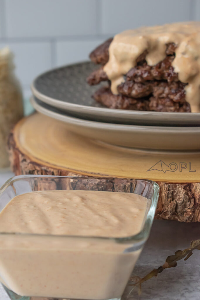Creamy Horseradish Burger Sauce