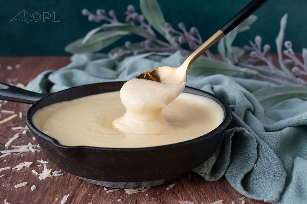Keto Alfredo Sauce (Low Carb & Diabetic Friendly Sauce)
