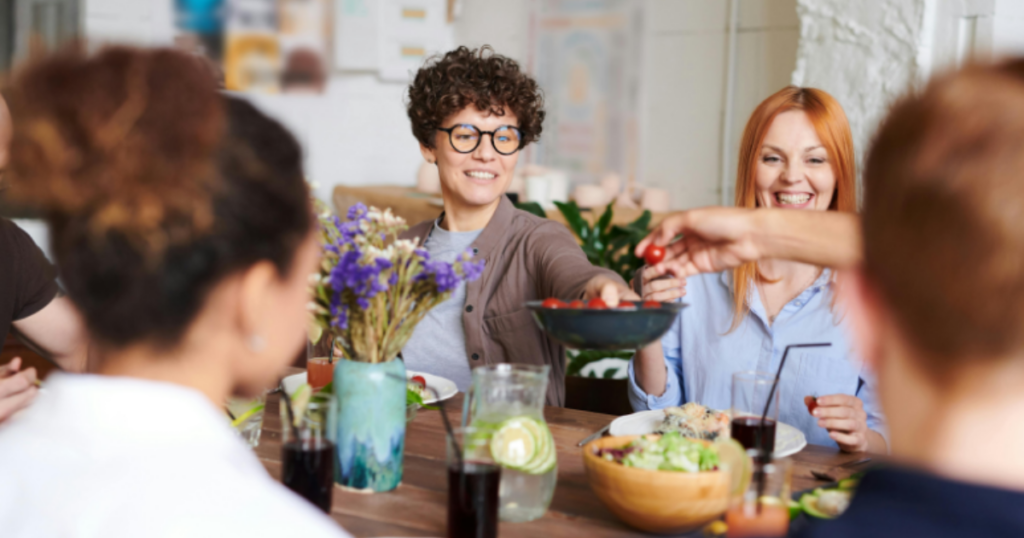 How Fresh Flowers and Clean Eating Brighten up Mother’s Day